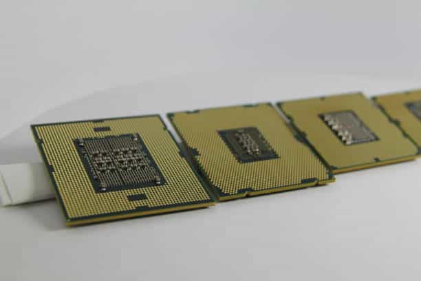 Escalamiento procesadores Xeon cuatro procesadores intel xeon