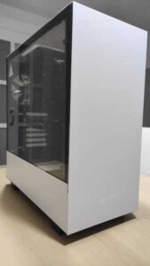 caja NZXT H510 CON machinist G7 Y 2673V3